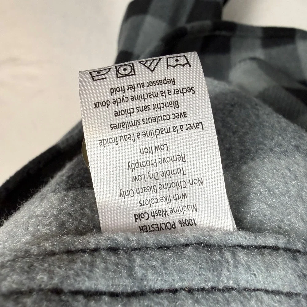 Legendary Whitetails Mens Gray Black Buffalo Plaid Fleece Flannel Shirt Large